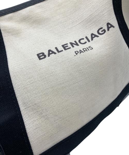BALENCIAGA（バレンシアガ）BALENCIAGA (バレンシアガ) キャンバストートバッグ ホワイトの古着・服飾アイテム