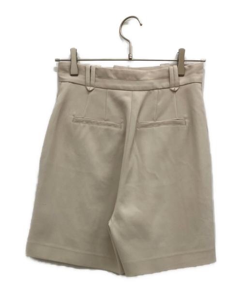 HER LIP TO（ハーリップトゥ）HER LIP TO (ハーリップトゥ) Tucked Twill Bermuda Shorts ベージュ サイズ:Mの古着・服飾アイテム