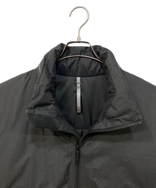 ARC'TERYX VEILANCE（アークテリクスヴェイランス）ARC'TERYX VEILANCE (アークテリクスヴェイランス) アウトドアウェア(モニターIS GRコート) ブラック サイズ:SIZE Mの古着・服飾アイテム