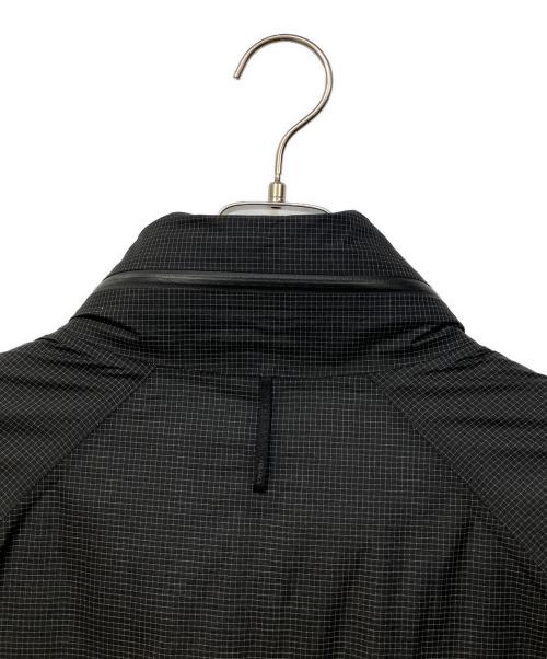 ARC'TERYX VEILANCE（アークテリクスヴェイランス）ARC'TERYX VEILANCE (アークテリクスヴェイランス) アウトドアウェア(モニターIS GRコート) ブラック サイズ:SIZE Mの古着・服飾アイテム