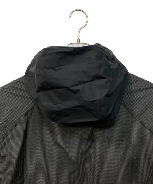 ARC'TERYX VEILANCE（アークテリクスヴェイランス）ARC'TERYX VEILANCE (アークテリクスヴェイランス) アウトドアウェア(モニターIS GRコート) ブラック サイズ:SIZE Mの古着・服飾アイテム