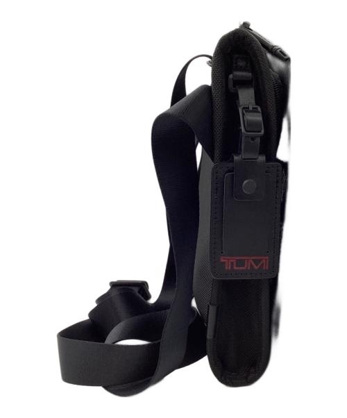 TUMI（トゥミ）TUMI (トゥミ) ALPHA 3 ポケットショルダーバッグ ブラックの古着・服飾アイテム