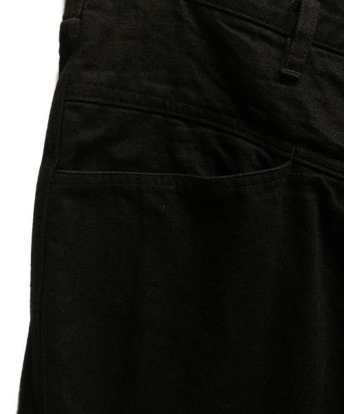COMOLI（コモリ）COMOLI (コモリ) ブラックデニム テーパードパンツ ブラック サイズ:2の古着・服飾アイテム