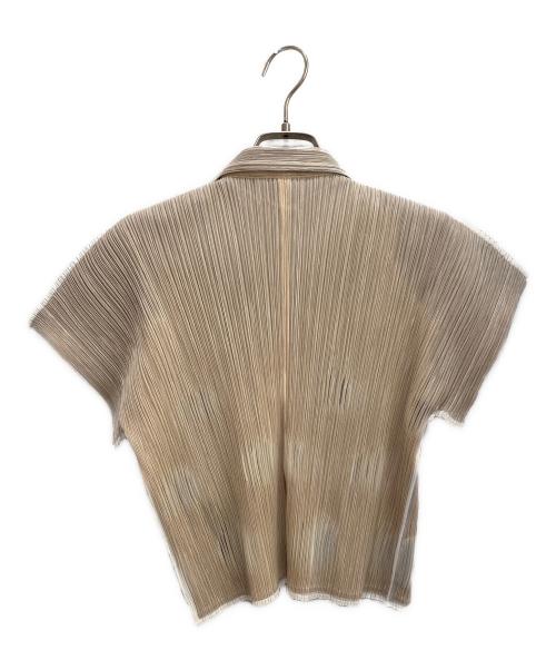 PLEATS PLEASE（プリーツプリーズ）PLEATS PLEASE (プリーツプリーズ) ドットプリーツショートスリーブシャツ ベージュ サイズ:3の古着・服飾アイテム