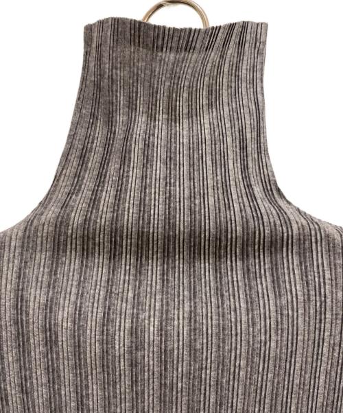 PLEATS PLEASE（プリーツプリーズ）PLEATS PLEASE (プリーツプリーズ) ハイネックプリーツブラウス グレー サイズ:3の古着・服飾アイテム