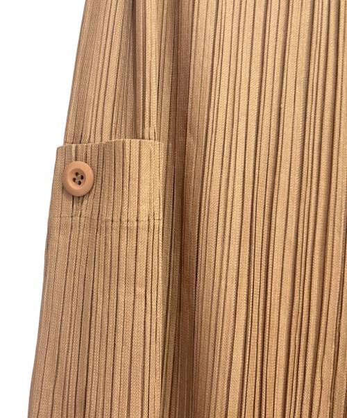 PLEATS PLEASE（プリーツプリーズ）PLEATS PLEASE (プリーツプリーズ) プリーツ カーゴ ショートパンツ ブラウン サイズ:3の古着・服飾アイテム