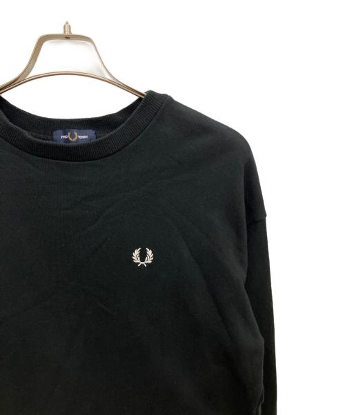 FRED PERRY（フレッドペリー）FRED PERRY (フレッドペリー) Embroidery Crew Neck Sweatshirt ブラック サイズ:Mの古着・服飾アイテム