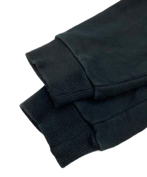 FRED PERRY（フレッドペリー）FRED PERRY (フレッドペリー) Embroidery Crew Neck Sweatshirt ブラック サイズ:Mの古着・服飾アイテム