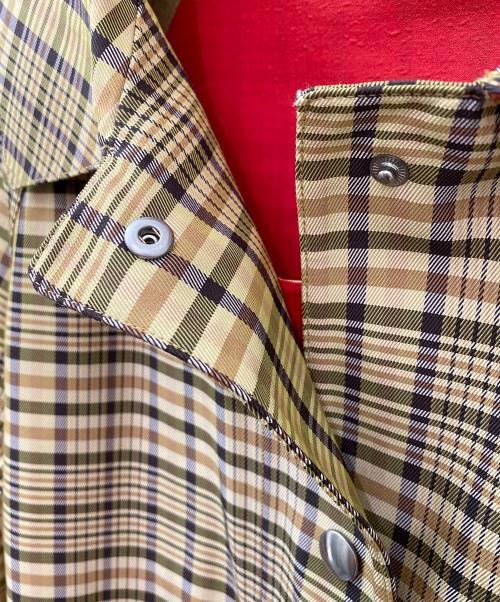 CELINE（セリーヌ）CELINE (セリーヌ) チェックゴム引きステンカラーコート ベージュ サイズ:40の古着・服飾アイテム