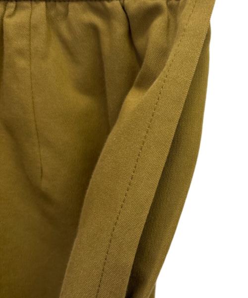 Yves Saint Laurent（イヴサンローラン）Yves Saint Laurent (イヴサンローラン) ウエストタックスカート カーキ サイズ:Lの古着・服飾アイテム