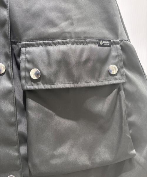 PRADA（プラダ）PRADA (プラダ) ウォッシュドRe-Nylon レインジャケット リードグレー サイズ:40の古着・服飾アイテム