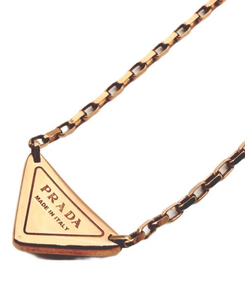 PRADA（プラダ）Eternal Gold Pink Gold Necklace with Mini Triangle Pendant/ミニトライアングルペンダント付 Eternal Gold ピンクゴールド ネックレス/1JCA36_2FPD_F0XEGの古着・服飾アイテム