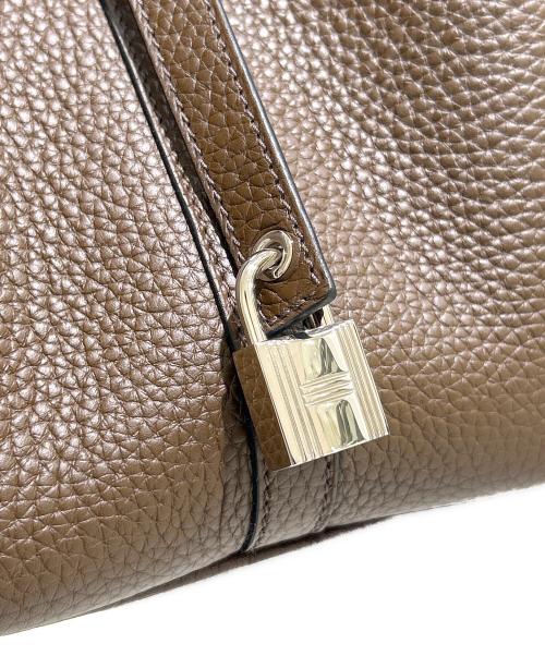 HERMES（エルメス）HERMES (エルメス) ピコタンロックMM/トリヨンクレマンス/☐Q刻印:2013年/シルバー金具 カカオ サイズ:MMの古着・服飾アイテム