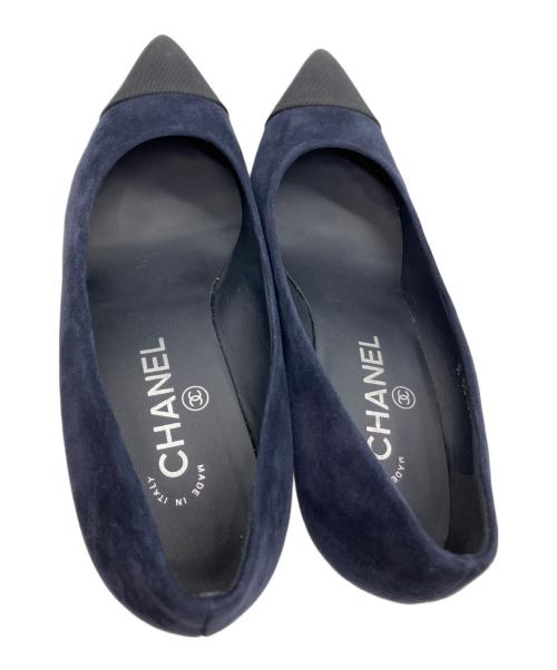 CHANEL（シャネル）CHANEL (シャネル) ココマークヒールポインテッドパンプス ネイビー サイズ:SIZE 37Cの古着・服飾アイテム