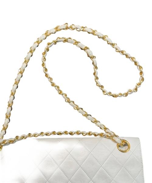 CHANEL（シャネル）CHANEL (シャネル) Wフラップ マトラッセ 25 ホワイト サイズ:25の古着・服飾アイテム