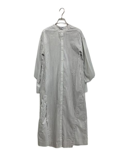 UN3D.（アンスリード）UN3D. (アンスリード) W TRIANGLE TUCK SH OP ホワイト サイズ:36の古着・服飾アイテム
