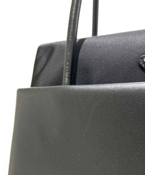 PRADA（プラダ）PRADA (プラダ) パサージュ/トライアングルロゴ ショルダーバッグ/ハンドバッグ/ロングハンドルバッグ ブラックの古着・服飾アイテム