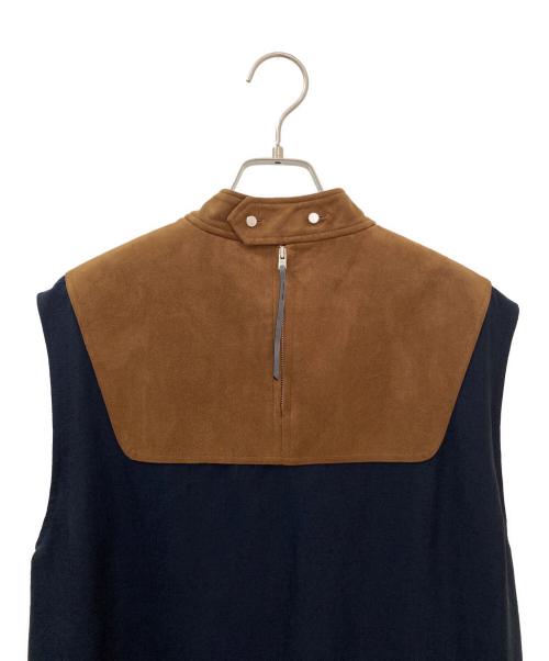 THE RERACS（ザ リラクス）THE RERACS (ザ リラクス) ノースリーブスタンドカラーワンピース ネイビー サイズ:38の古着・服飾アイテム