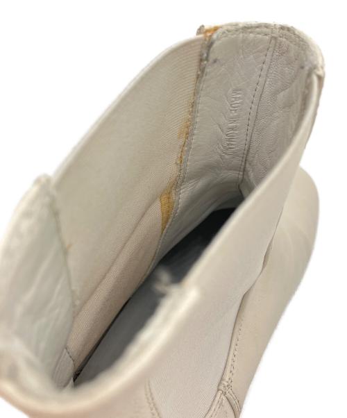 MM6 Maison Margiela（エムエムシックスメゾンマルジェラ）MM6 Maison Margiela (エムエムシックスメゾンマルジェラ) サイドゴアレザーブーツ ホワイト サイズ:SIZE 37の古着・服飾アイテム
