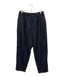 MARNI（マルニ）の古着「ウールトロピカルシャーリング1Pテーパードパンツ」｜ネイビー
