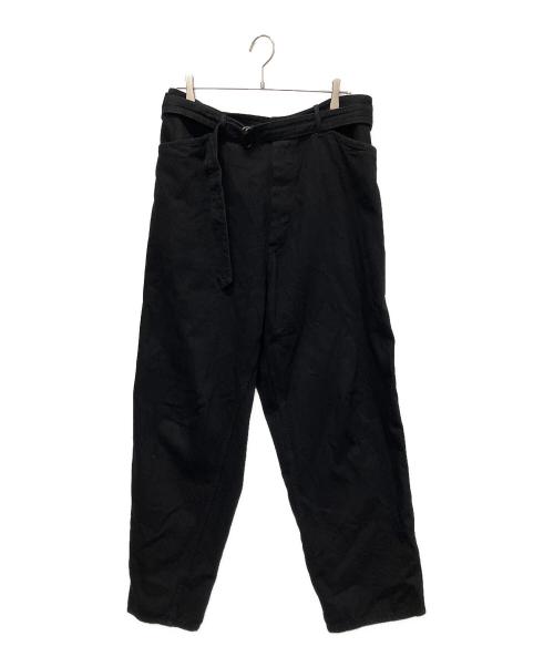 COMOLI（コモリ）COMOLI (コモリ) デニム ベルテッドパンツ ブラック サイズ:4の古着・服飾アイテム