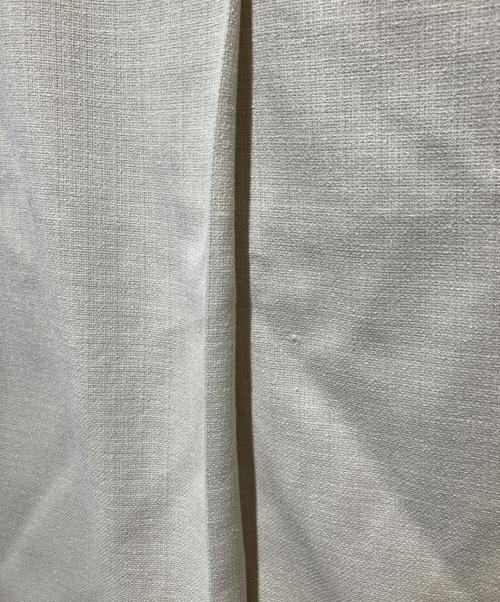 ebure（エブール）ebure (エブール) ドライプリペラワンピース アイボリー サイズ:36の古着・服飾アイテム