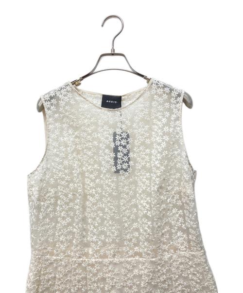 AKRIS（アクリス）AKRIS (アクリス) シアーノースリーブワンピース アイボリー サイズ:42の古着・服飾アイテム