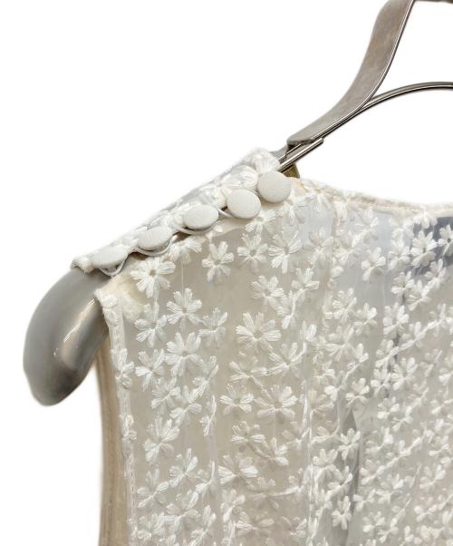 AKRIS（アクリス）AKRIS (アクリス) シアーノースリーブワンピース アイボリー サイズ:42の古着・服飾アイテム