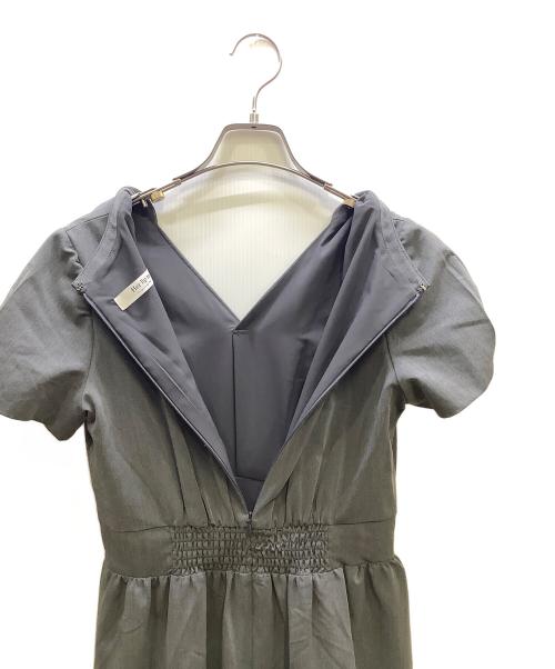 HER LIP TO（ハーリップトゥ）Her lip to (ハーリップトゥ) Tucked Gathered Shirt Dress グレー サイズ:Sの古着・服飾アイテム