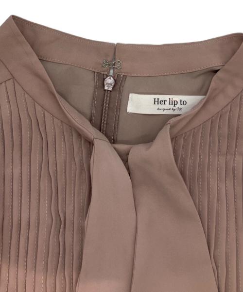 HER LIP TO（ハーリップトゥ）Her lip to (ハーリップトゥ) Viola Bow Pleated Dress ピンク サイズ:Sの古着・服飾アイテム