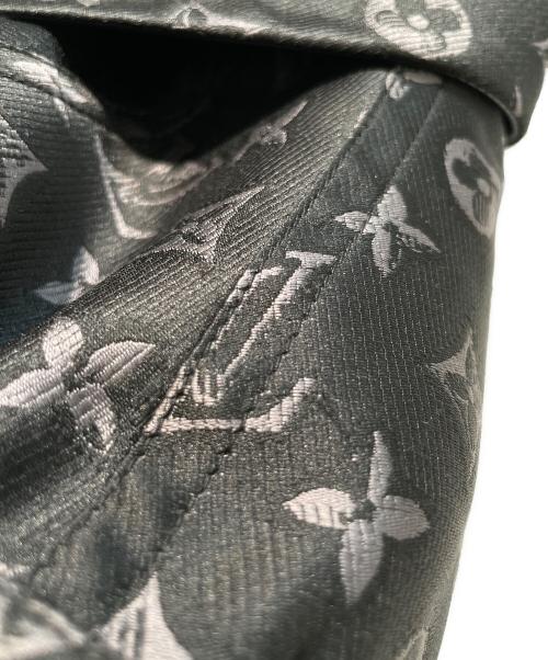 LOUIS VUITTON（ルイ ヴィトン）LOUIS VUITTON (ルイ ヴィトン) スキューバーモノグラムトレンチコート ブラック サイズ:38の古着・服飾アイテム