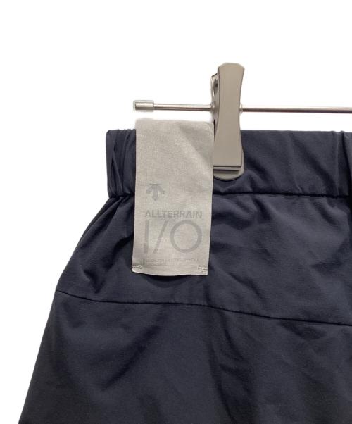 DESCENTE ALLTERRAIN（デザイント オルテライン）DESCENTE ALLTERRAIN (デザイント オルテライン) AIRY SHORTS ネイビー サイズ:Mの古着・服飾アイテム