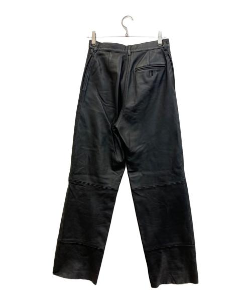 BACCA（バッカ）BACCA (バッカ) ソフトシープレザー セミワイドストレートパンツ ブラック サイズ:36の古着・服飾アイテム