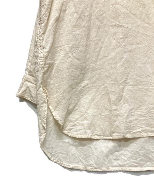 COMOLI（コモリ）COMOLI (コモリ) モスリン プルオーバーシャツ ECRU サイズ:2の古着・服飾アイテム