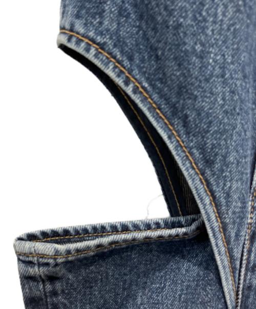 JOHN LAWRENCE SULLIVAN（ジョン ローレンス サリバン）JOHN LAWRENCE SULLIVAN (ジョン ローレンス サリバン) WASHED DENIM HOLLOWED OUT PANTS インディゴ サイズ:M 未使用品の古着・服飾アイテム