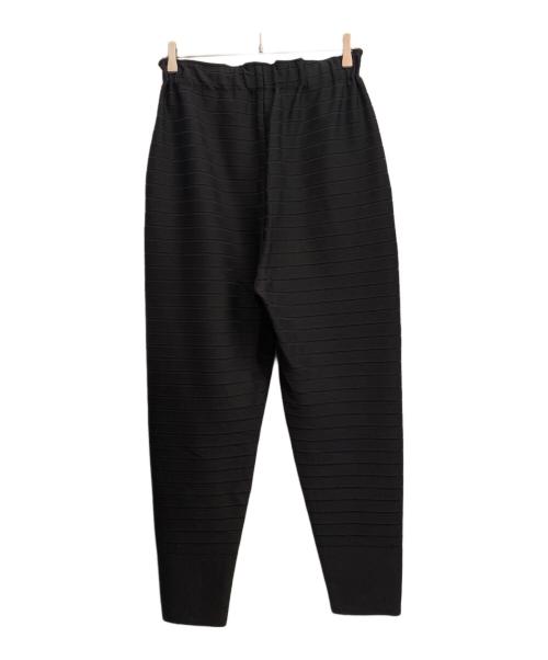 ISSEY MIYAKE（イッセイミヤケ）ISSEY MIYAKE (イッセイミヤケ) ボーダープリーツイージーパンツ ブラック サイズ:3の古着・服飾アイテム