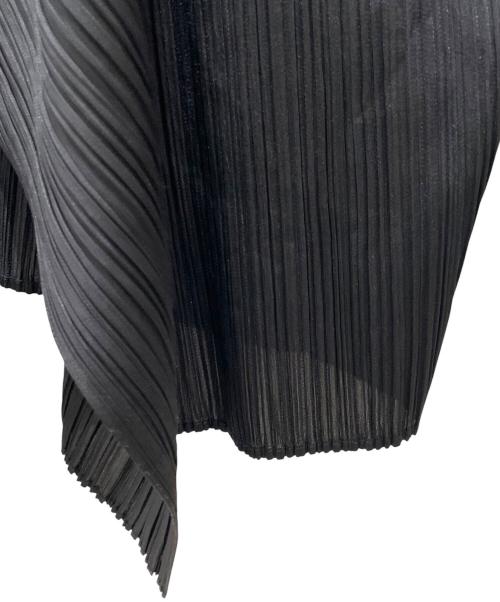 ISSEY MIYAKE（イッセイミヤケ）ISSEY MIYAKE (イッセイミヤケ) プリーツカーディガン ブラック サイズ:4の古着・服飾アイテム