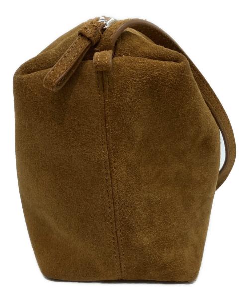 LOW CLASSIC（ロウクラシック）LOW CLASSIC (ロウクラシック) Suede Caramel Box Bag ブラウンの古着・服飾アイテム