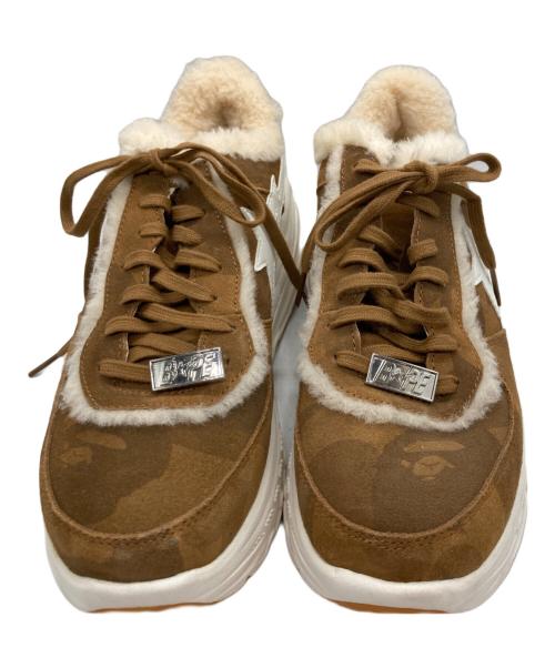UGG（アグ）UGG (アグ) A BATHING APE (アベイシングエイプ) スニーカー ベージュ×ホワイト サイズ:27の古着・服飾アイテム