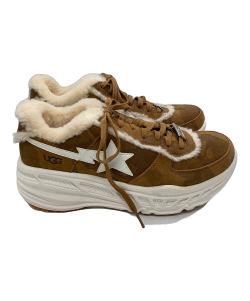 UGG（アグ）UGG (アグ) A BATHING APE (アベイシングエイプ) スニーカー ベージュ×ホワイト サイズ:27の古着・服飾アイテム