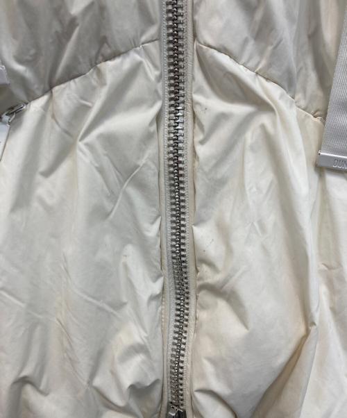 DUNO（デュノ）DUNO (デュノ) PEGGIE CERTOSA ダウンジャケット オフホワイト サイズ:42の古着・服飾アイテム