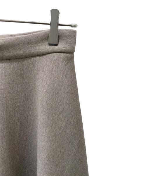 MaxMara（マックスマーラ）MaxMara (マックスマーラ) テクニカル ウール ジャージー スカート サンドベージュ サイズ:40の古着・服飾アイテム
