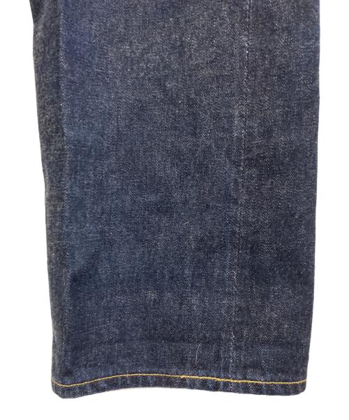 MOMOTARO JEANS（桃太郎ジーンズ）MOMOTARO JEANS (桃太郎ジーンズ) 出陣クラシックストレートデニムパンツ インディゴ サイズ:W36の古着・服飾アイテム