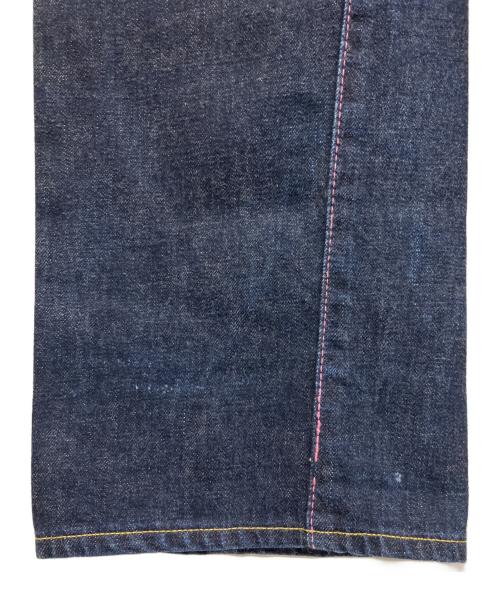 MOMOTARO JEANS（桃太郎ジーンズ）MOMOTARO JEANS (桃太郎ジーンズ) 出陣クラシックストレートデニムパンツ インディゴ サイズ:W36の古着・服飾アイテム