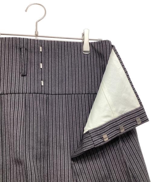 COMME des GARCONS HOMME PLUS（コムデギャルソンオムプリュス）COMME des GARCONS HOMME PLUS (コムデギャルソンオムプリュス) プリーツスカート グレー サイズ:XSの古着・服飾アイテム