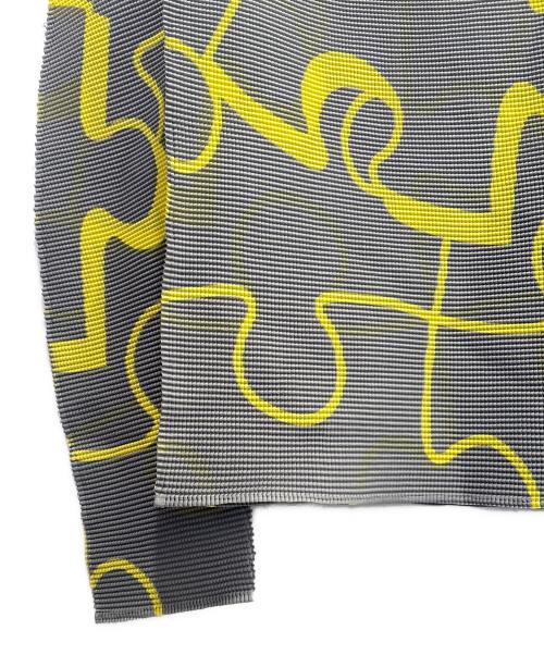 me ISSEY MIYAKE（ミーイッセイ ミヤケ）me ISSEY MIYAKE (ミーイッセイ ミヤケ) PUZZLE/パズル ハイネック プリーツ ロングスリーブ カットソー グレー サイズ:FREEの古着・服飾アイテム