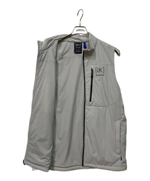 BURTON（バートン）BURTON (バートン) FRAGMENT DESIGN (フラグメントデザイン) AKヘリウムFRAGMENTベスト グレー サイズ:SIZE L 未使用品の古着・服飾アイテム