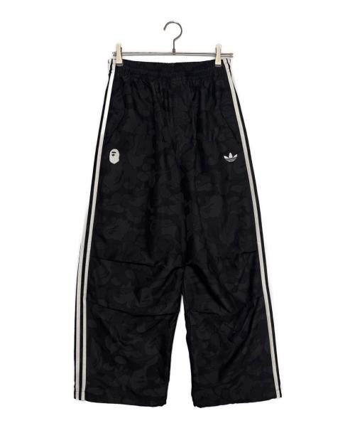 adidas（アディダス）adidas (アディダス) A BATHING APE (アベイシングエイプ) JACQUARD PANTS BAPE ブラック サイズ:Mの古着・服飾アイテム