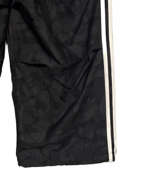 adidas（アディダス）adidas (アディダス) A BATHING APE (アベイシングエイプ) JACQUARD PANTS BAPE ブラック サイズ:Mの古着・服飾アイテム