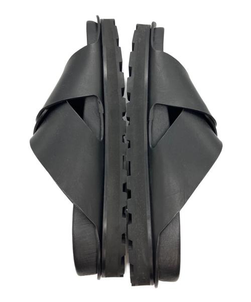 JIL SANDER（ジルサンダー）JIL SANDER (ジルサンダー) クロスバックルサンダル ブラック サイズ:43の古着・服飾アイテム